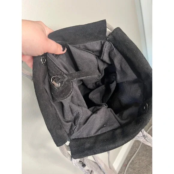 Free People Suede Drawstring Bucket Bag Black Gray Crossbody Tote Handbag - Picture 6 of 7